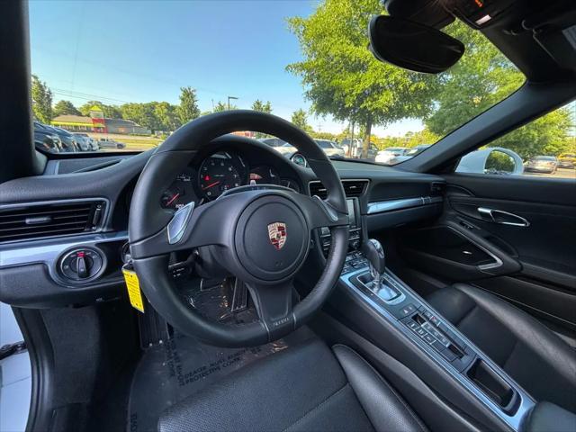 2014 Porsche 911 Carrera 4