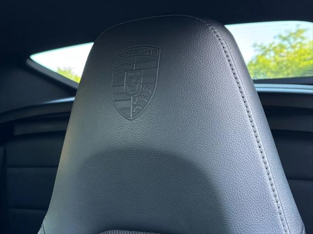 2014 Porsche 911 Carrera 4