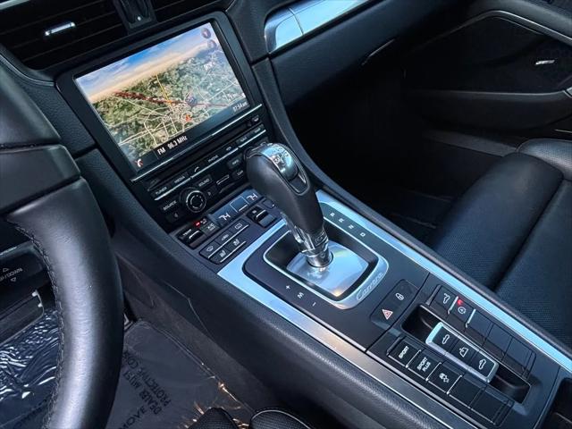 2014 Porsche 911 Carrera 4