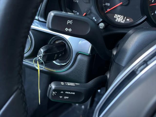 2014 Porsche 911 Carrera 4