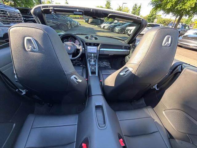 2014 Porsche 911 Carrera 4