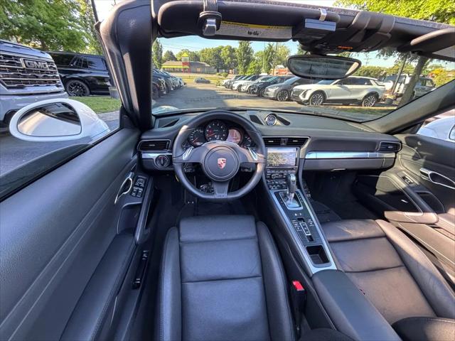2014 Porsche 911 Carrera 4