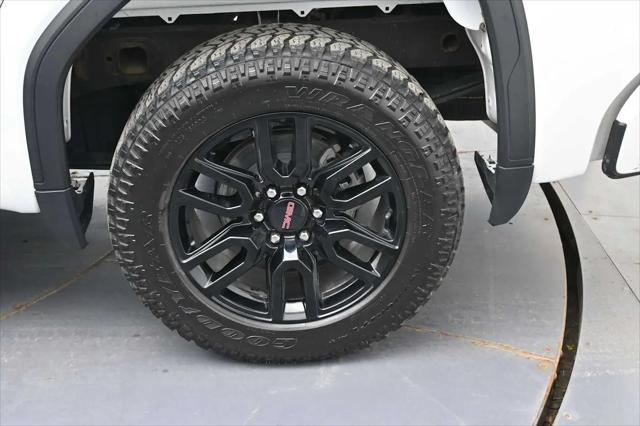 2023 GMC Sierra 1500 4WD Crew Cab Short Box Elevation with 3SB