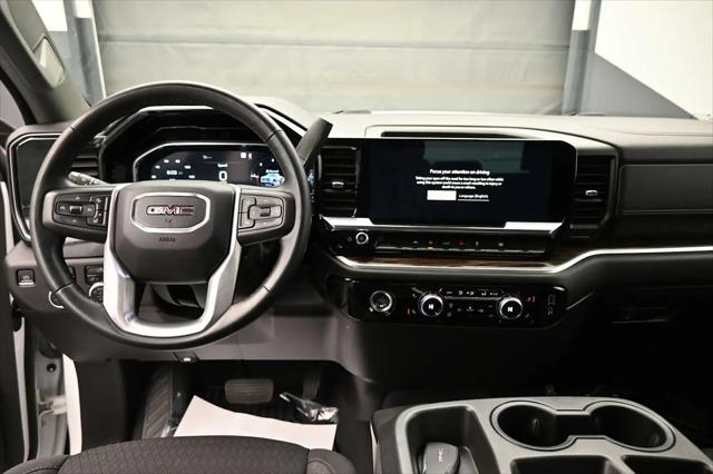 2023 GMC Sierra 1500 4WD Crew Cab Short Box Elevation with 3SB