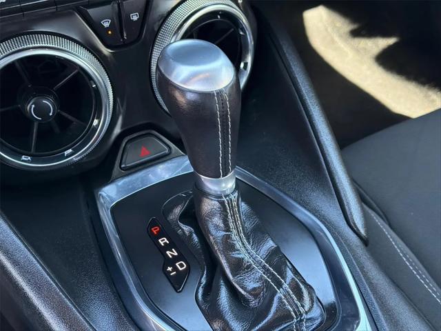 2021 Chevrolet Camaro RWD Coupe 1LT