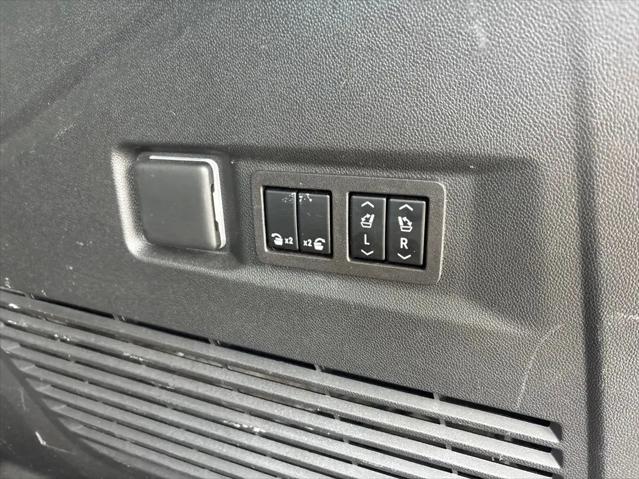 2023 Chevrolet Tahoe 4WD RST