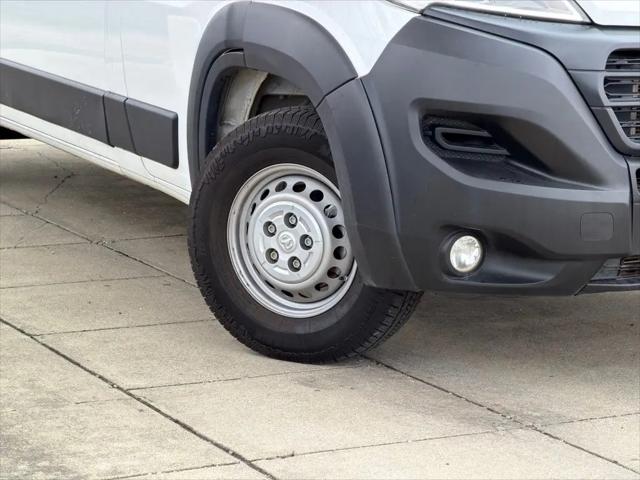 2025 Ram ProMaster 2500 Cargo Van Tradesman High Roof 159" WB w/Pass Seat