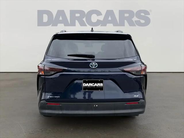 2025 Toyota Sienna XLE