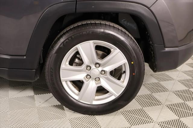 2022 Jeep Compass Latitude FWD