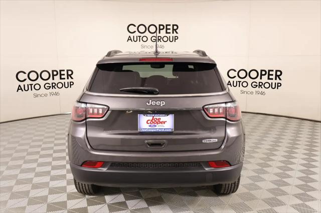 2022 Jeep Compass Latitude FWD