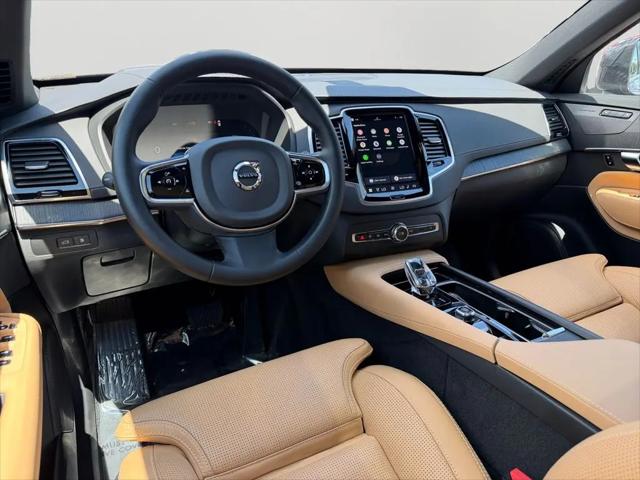 2024 Volvo XC90 Recharge T8 Ultimate Bright Theme 7-Seater