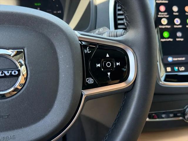 2024 Volvo XC90 Recharge T8 Ultimate Bright Theme 7-Seater
