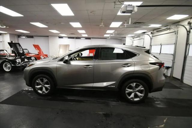 2017 Lexus NX 300h NX 300h