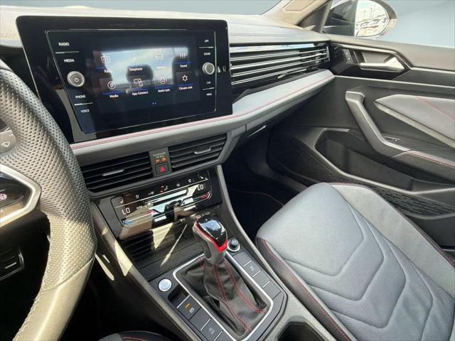 2025 Volkswagen Jetta GLI 2.0T Autobahn
