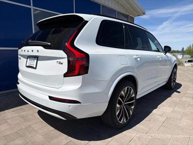 2026 Volvo XC90 Plug-In Hybrid Ultra Dark Theme, T8 AWD, Electric/Gasoline, 7 Seats