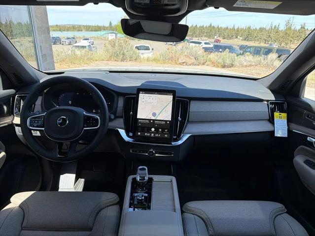 2026 Volvo XC90 Plug-In Hybrid Ultra Dark Theme, T8 AWD, Electric/Gasoline, 7 Seats