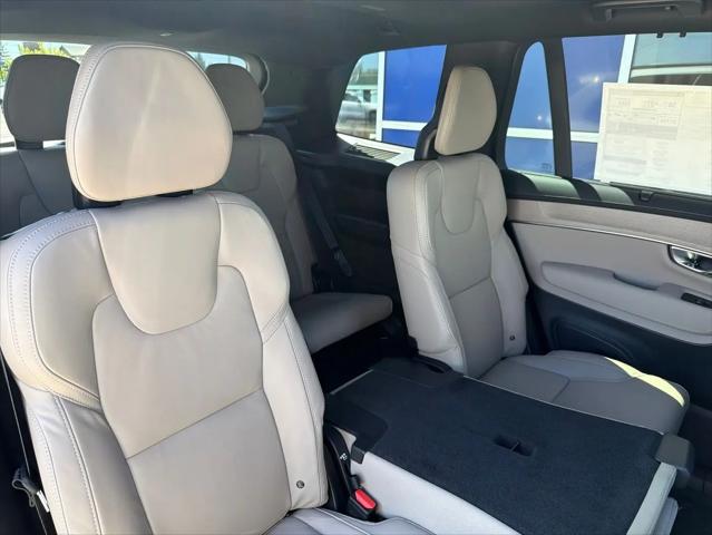 2026 Volvo XC90 Plug-In Hybrid Ultra Dark Theme, T8 AWD, Electric/Gasoline, 7 Seats