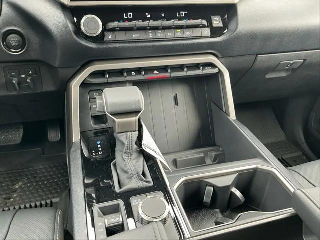 2026 Toyota Tundra SR5 CrewMax 5.5' Bed