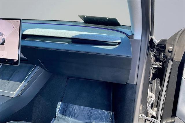 2026 Tesla Model Y Premium Rear-Wheel Drive