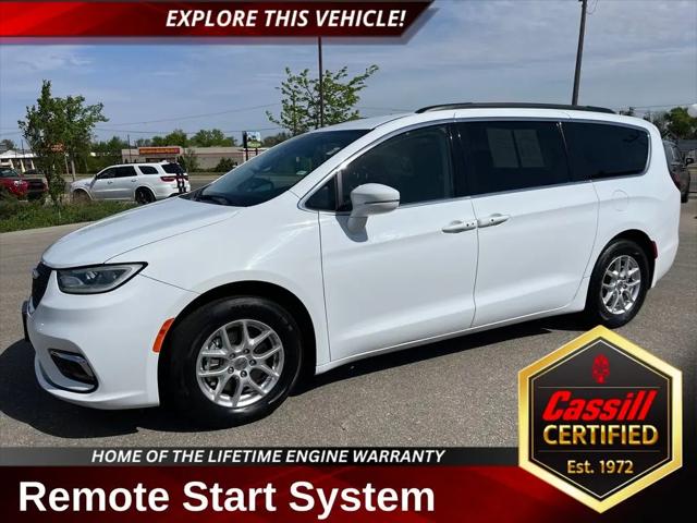 2022 Chrysler Pacifica Touring L for sale in Cedar Rapids, IA