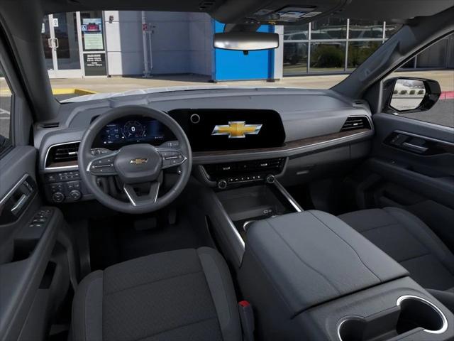 2026 Chevrolet Suburban LS, 4WD