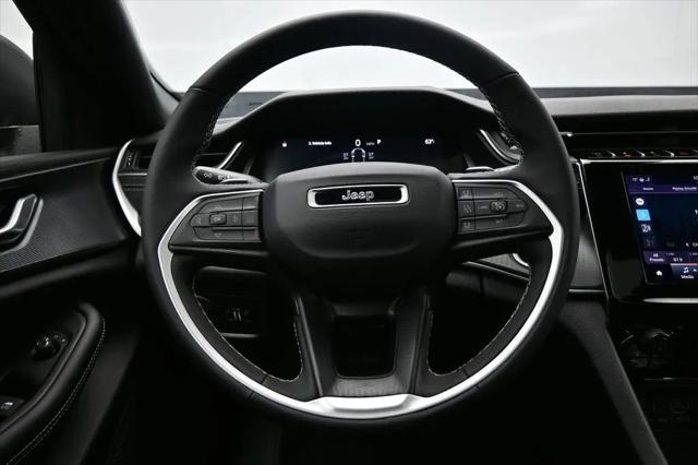 2026 Jeep Grand Cherokee L Altitude 4x4