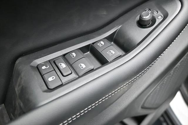2026 Jeep Grand Cherokee L Altitude 4x4