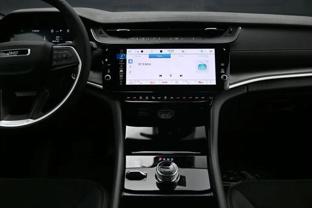 2026 Jeep Grand Cherokee L Altitude 4x4