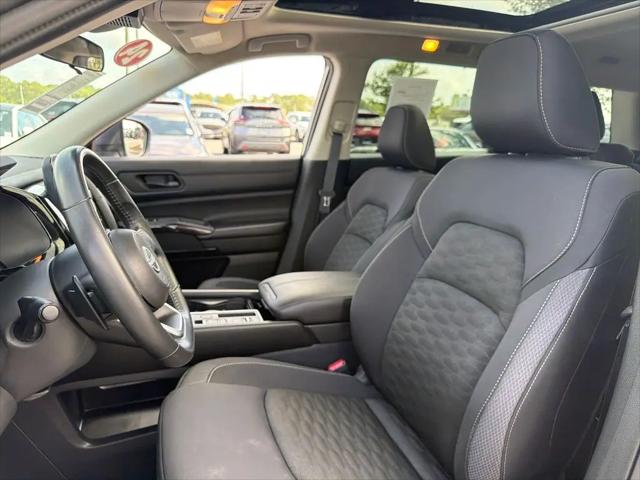 2024 Nissan Pathfinder SV FWD