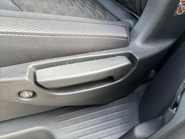 2024 Nissan Pathfinder SV FWD