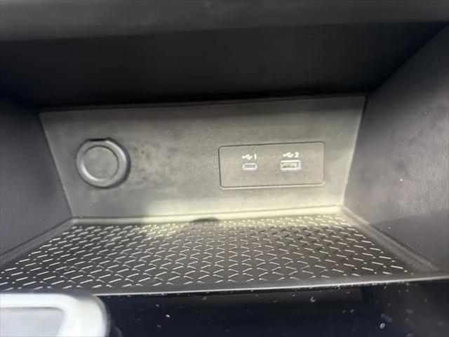 2024 Nissan Pathfinder SV FWD