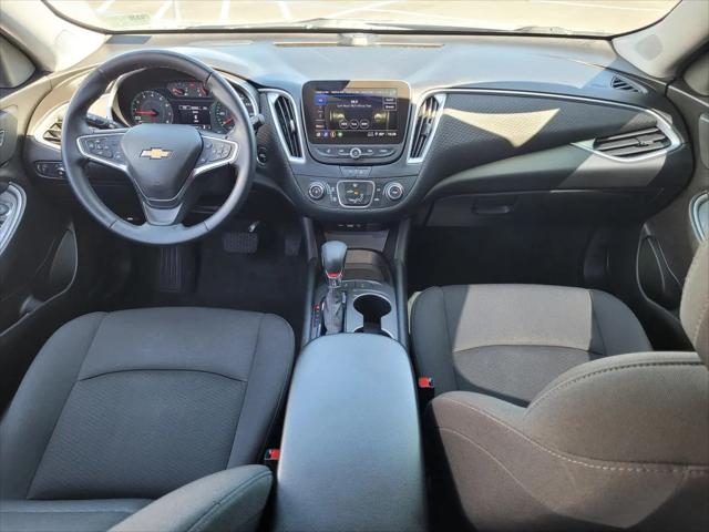2024 Chevrolet Malibu FWD RS