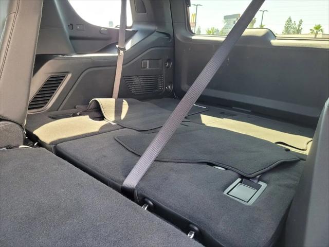 2025 Chevrolet Tahoe 4WD LT