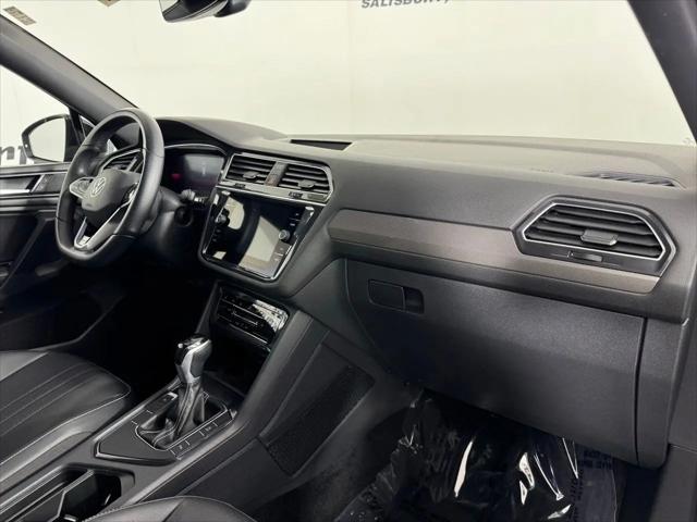 2023 Volkswagen Tiguan 2.0T SE R-Line Black