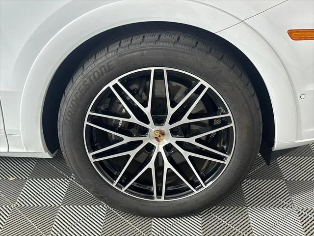 2025 Porsche Cayenne Cayenne