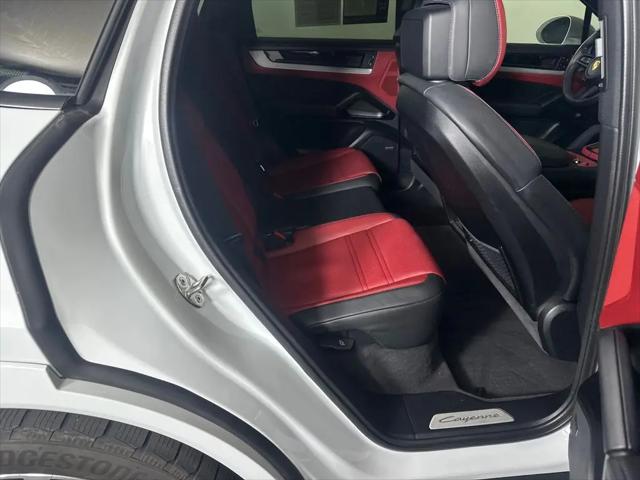 2025 Porsche Cayenne Cayenne