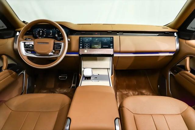 2025 Land Rover Range Rover P615 SV