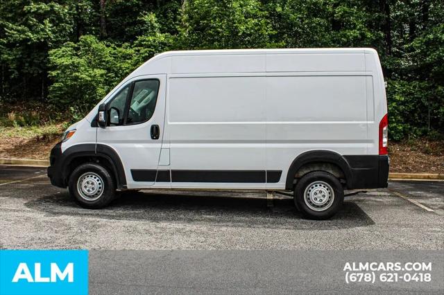 2025 Ram ProMaster 2500 Cargo Van Tradesman High Roof 136" WB w/Pass Seat