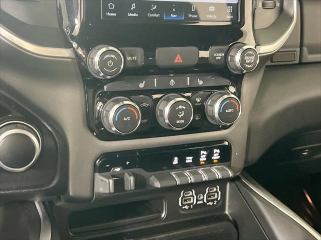 2022 Ram 1500 Big Horn Crew Cab 4x4 5'7" Box