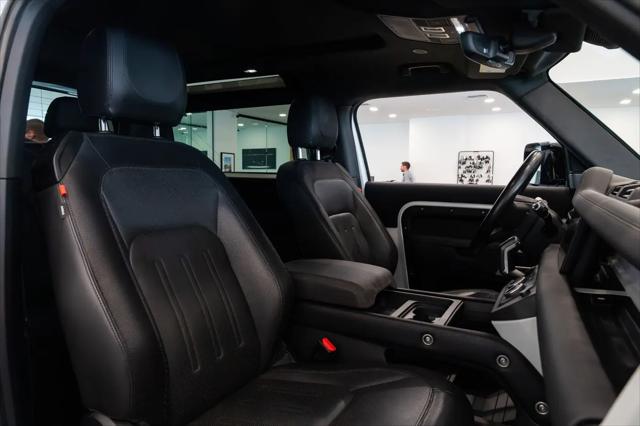 2021 Land Rover Defender 90 X-Dynamic S