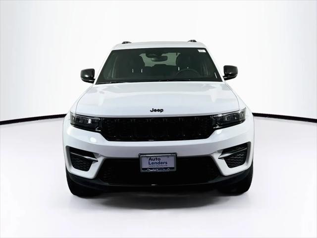 2023 Jeep Grand Cherokee Altitude 4x4