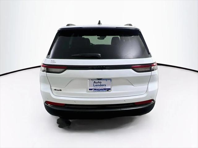 2023 Jeep Grand Cherokee Altitude 4x4