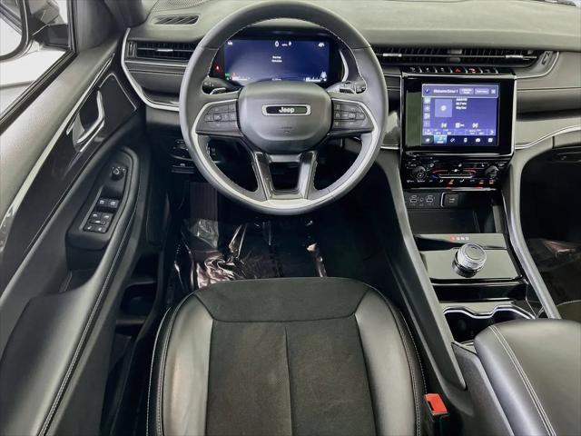 2023 Jeep Grand Cherokee L Altitude 4x4