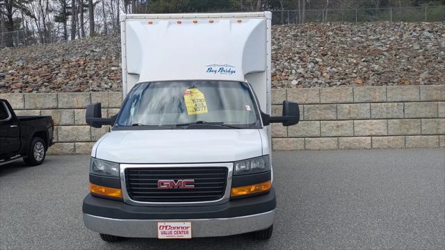 2023 GMC Savana Cutaway Work Van