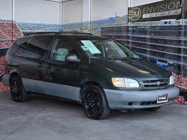 2000 Toyota Sienna LE for sale in Milpitas, CA