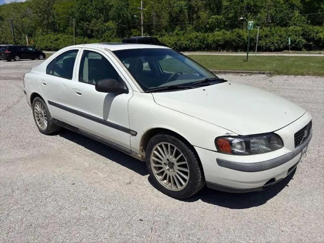 2002 Volvo S60 2.4T for sale in Kansas City, KS