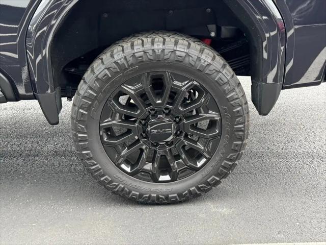 2026 GMC Sierra 3500HD Crew Cab, Long Bed, Denali Ultimate, 4WD
