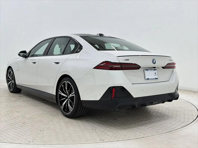 2027 BMW 5 Series 550e xDrive