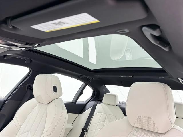 2027 BMW 5 Series 550e xDrive