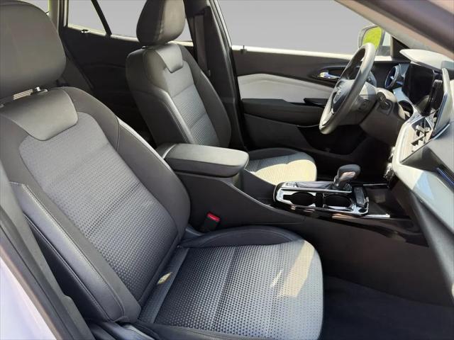 2024 Chevrolet Trax FWD LT